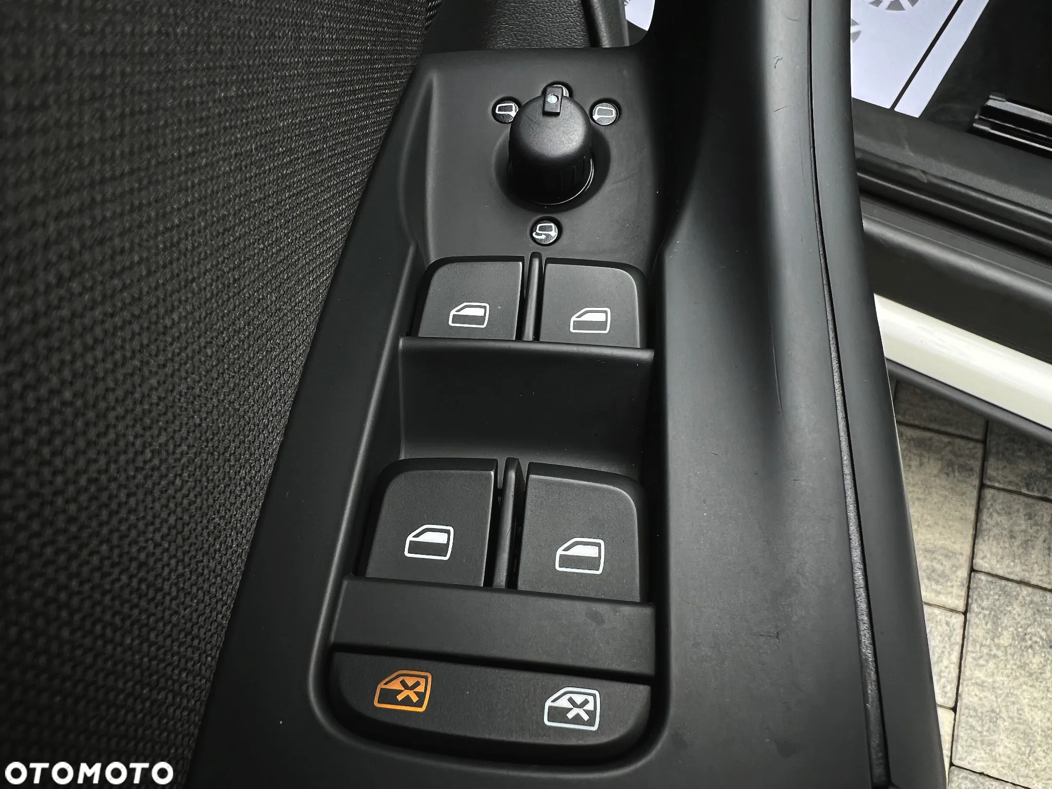 Audi Q3 2.0 TDI S tronic - 23