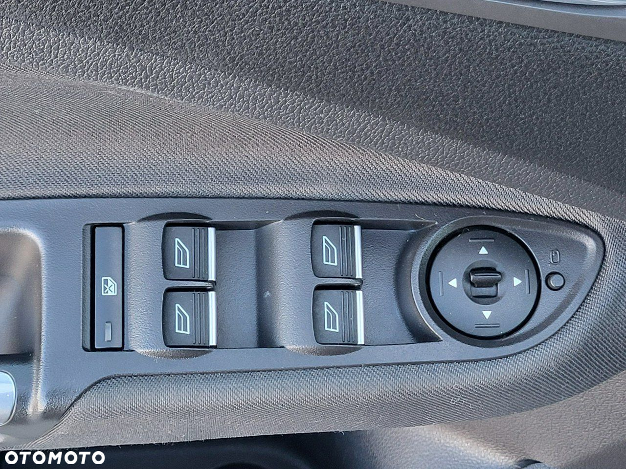 Ford C-MAX - 33