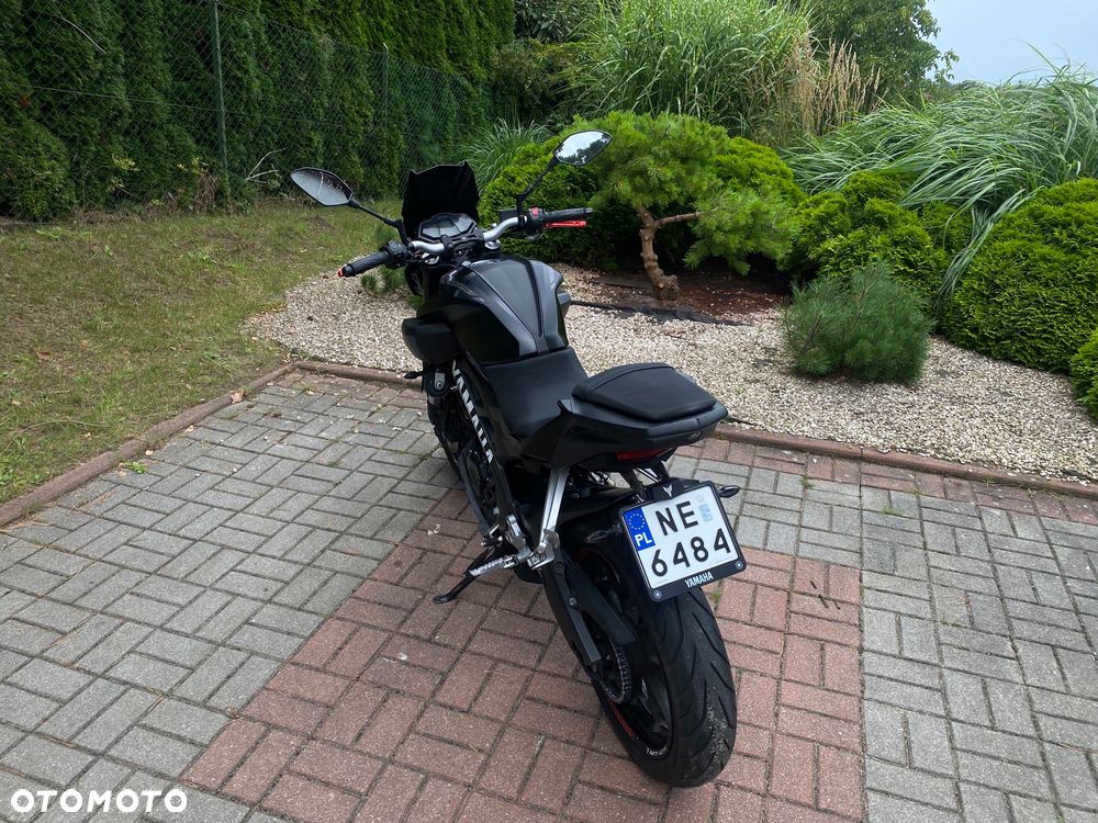 Yamaha MT - 4