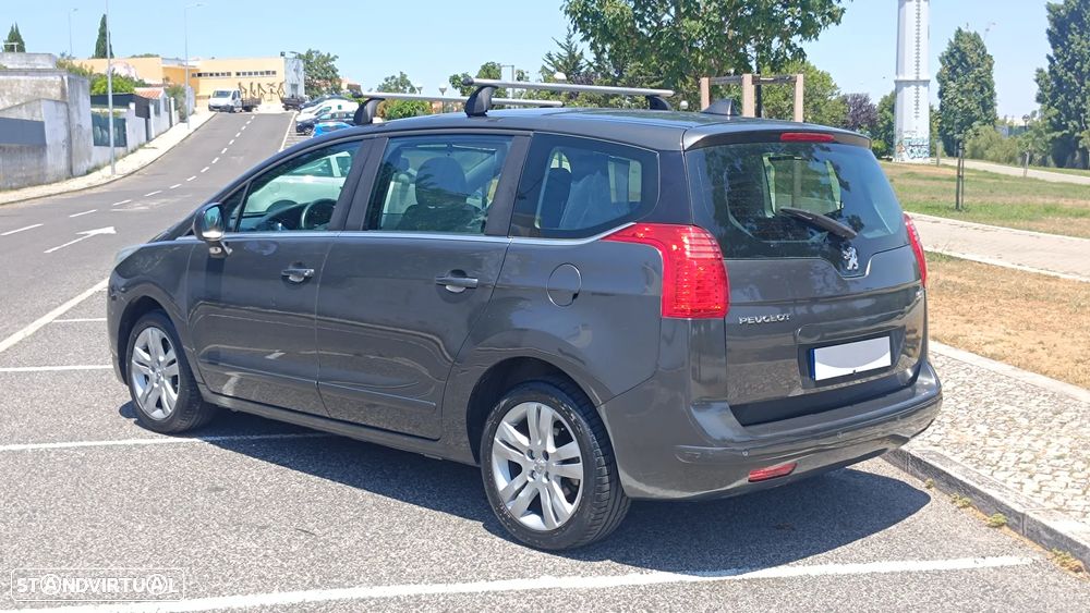 Peugeot 5008 HDI FAP 150 Allure - 3
