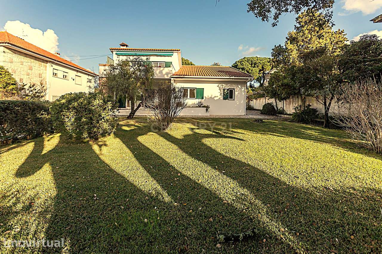 Moradia T4 + Apartamento T1, Piscina de Água Salgada – Zona Premium  S - Grande imagem: 3/60
