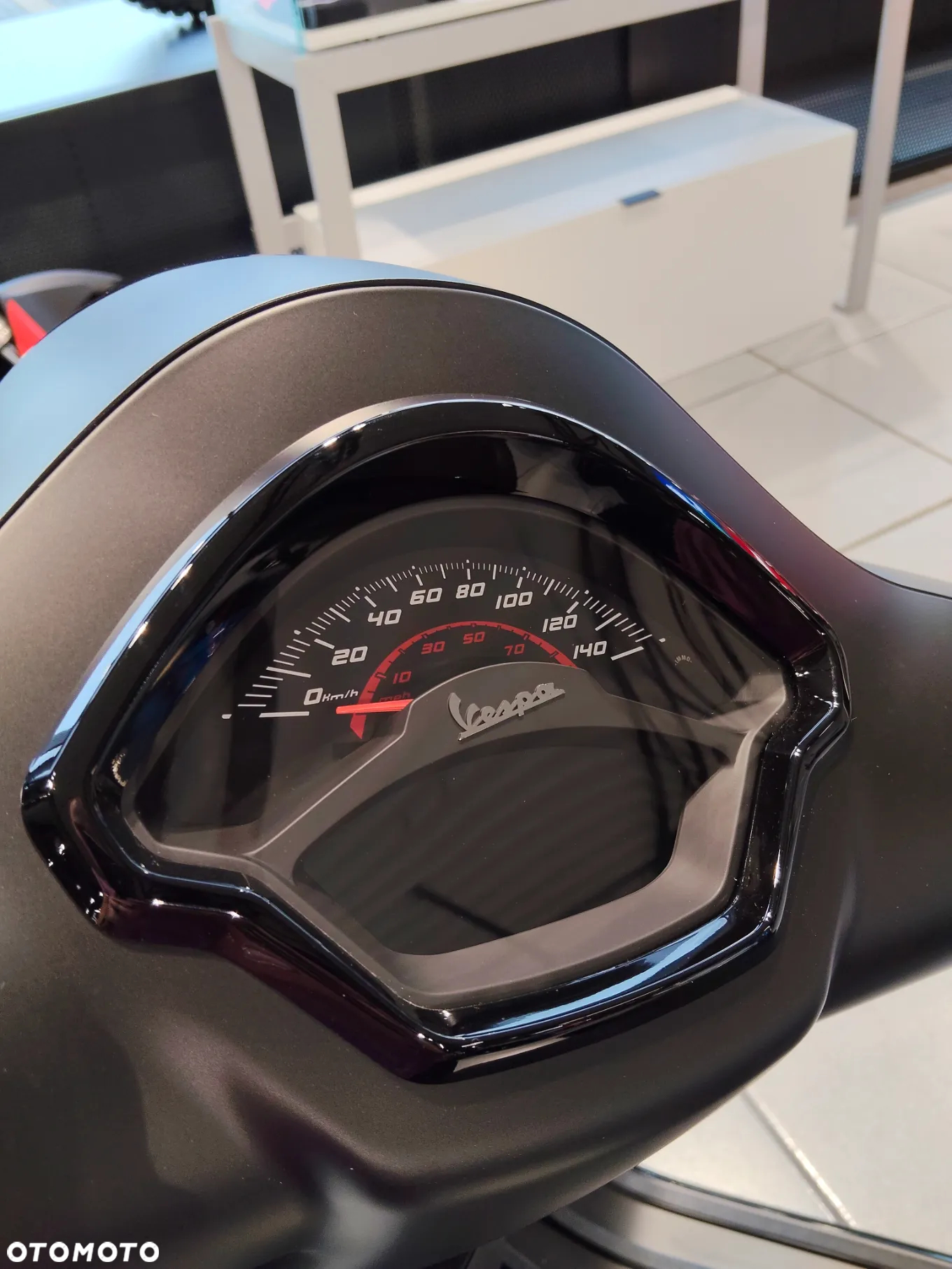 Vespa GTS - 10