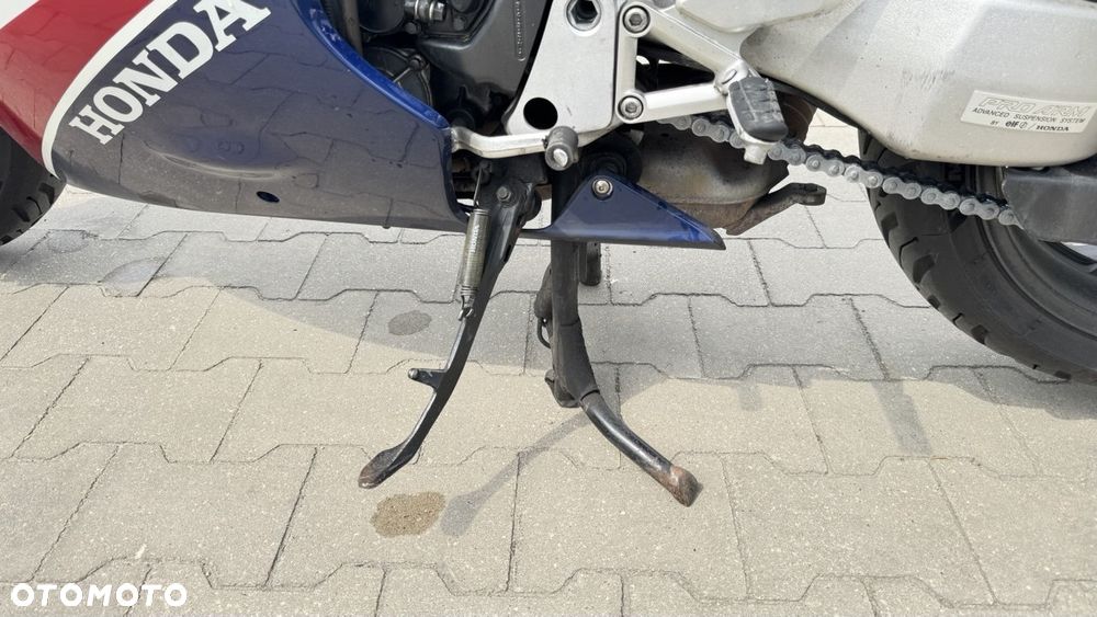 Honda VFR - 7