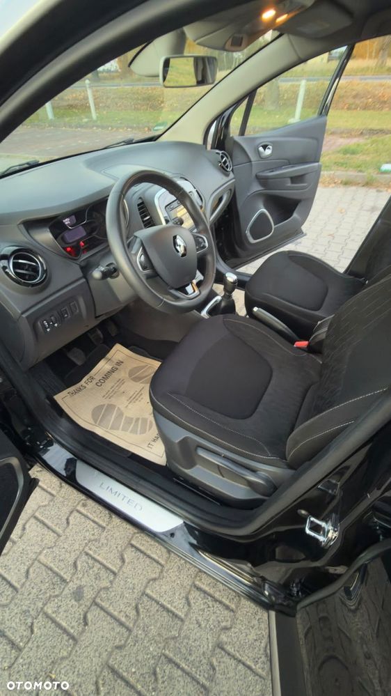 Renault Captur - 22