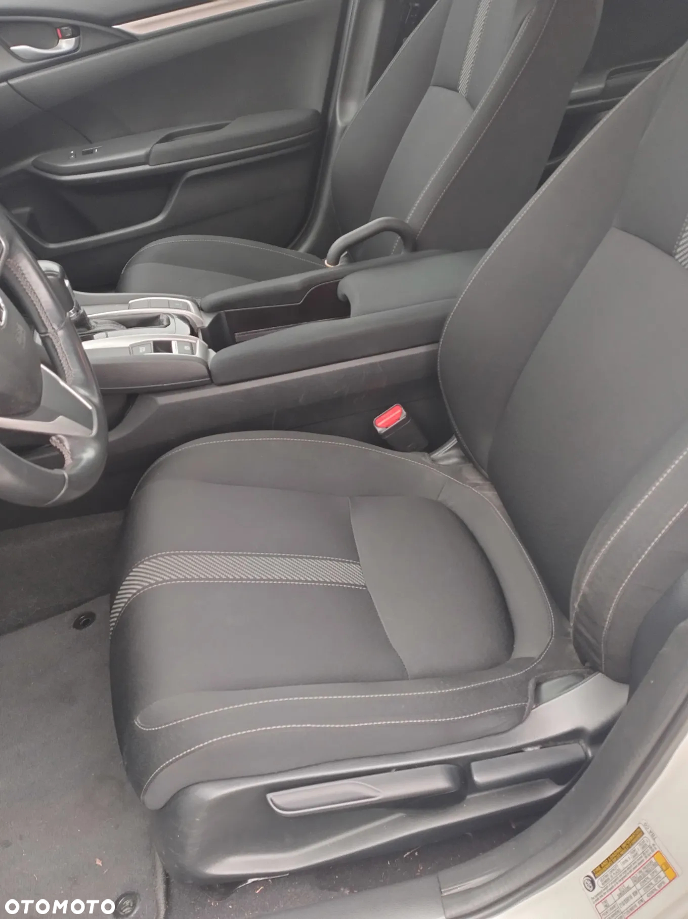 Honda Civic 2.0 i-VTEC LX CVT - 12