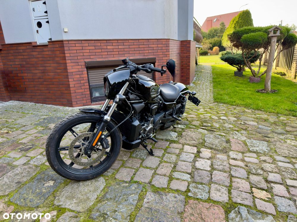 Harley-Davidson Sportster Nightster 975 - 4