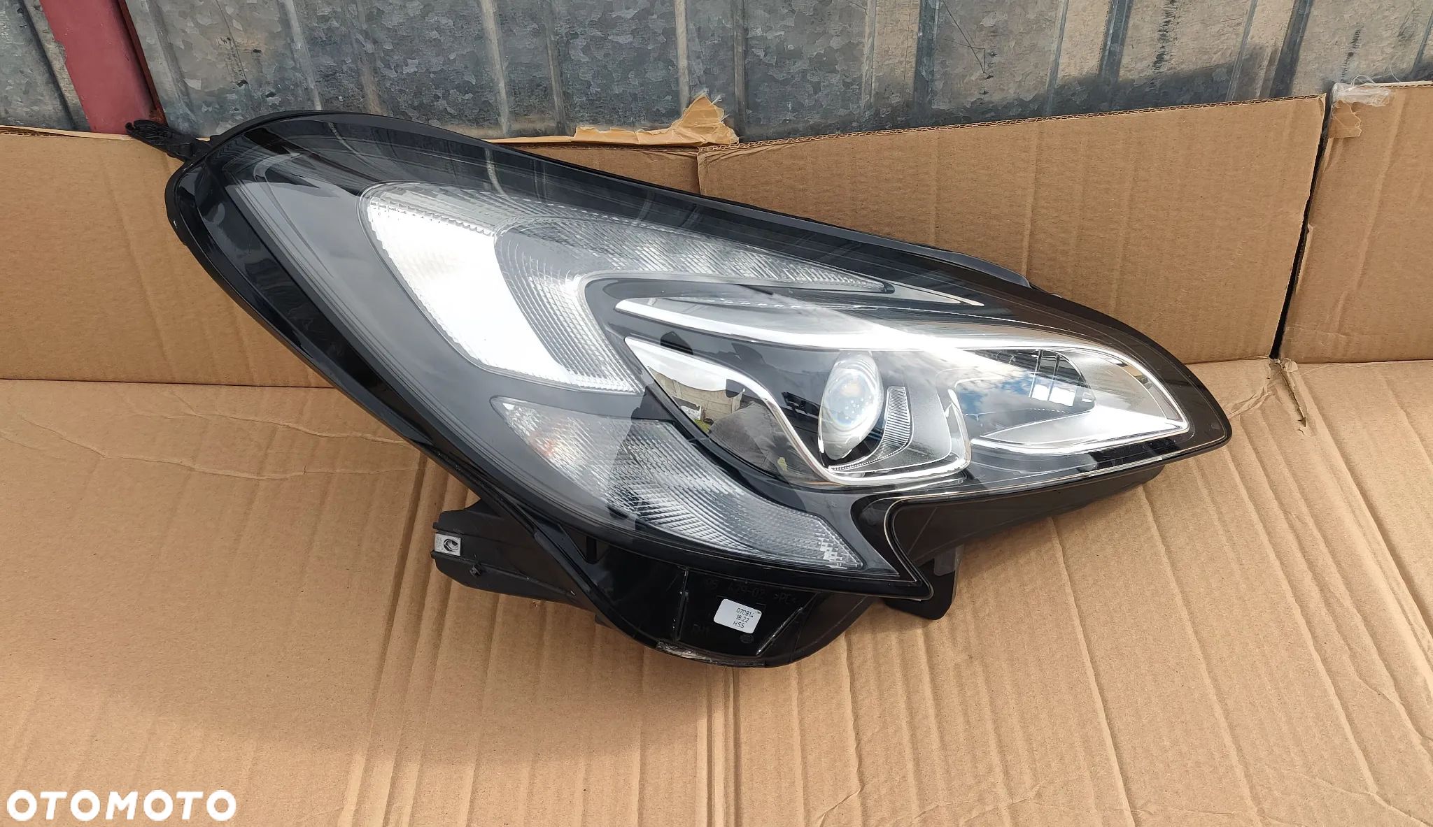 Bi Xenon Led prawy lampa prawa Opel Corsa E 2015- - 1