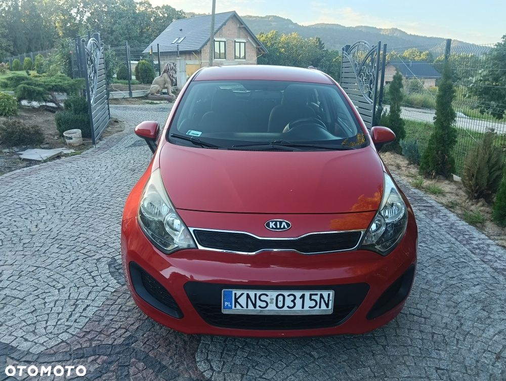 Kia Rio - 2