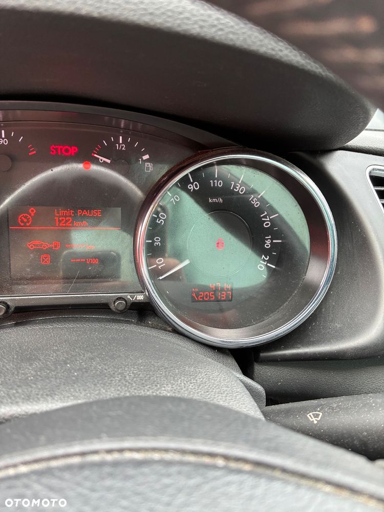 Peugeot 3008 1.6 Premium - 5
