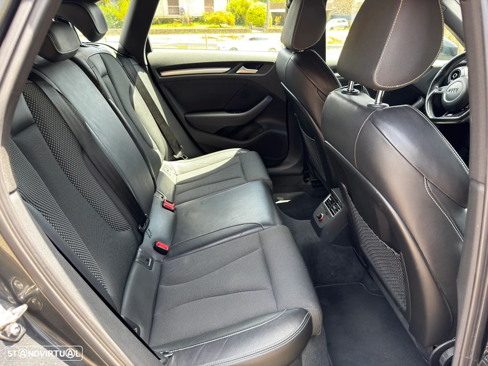 Audi A3 Sportback 1.6 TDI DPF S line Sport Pack - 15