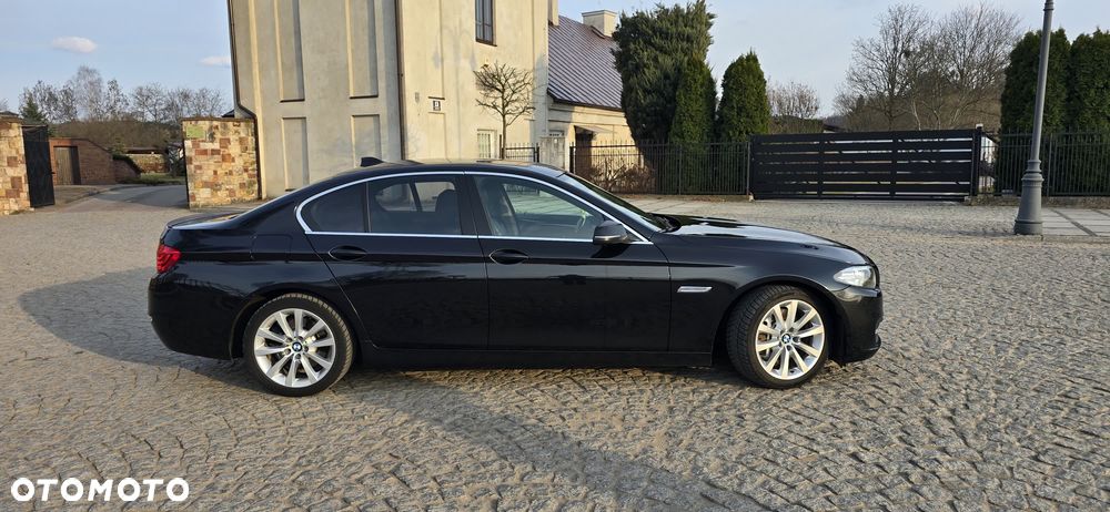 BMW Seria 5 525d - 21