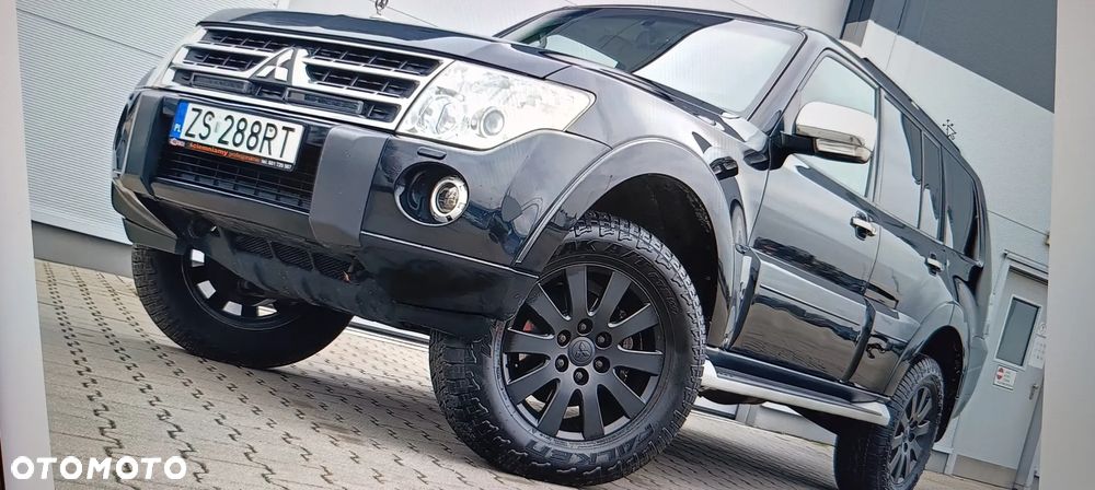 Mitsubishi Pajero 3.8 V6 Automatik Instyle - 1