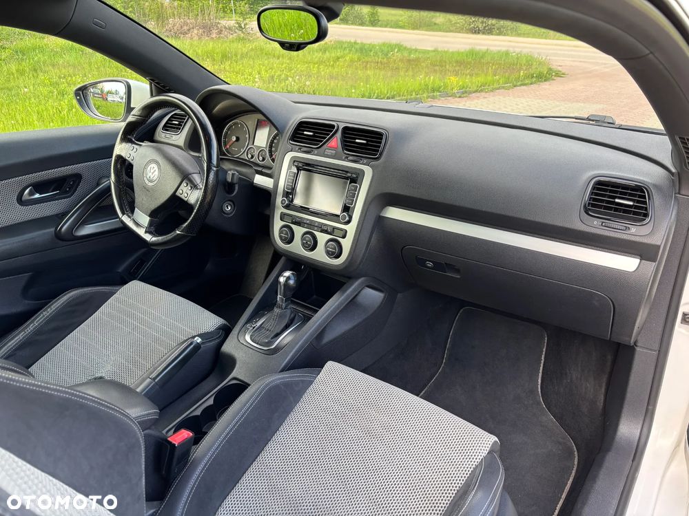 Volkswagen Scirocco - 13