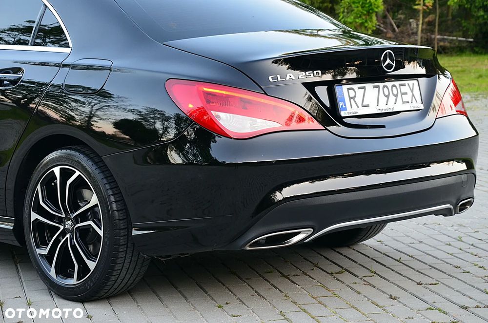 Mercedes-Benz CLA - 36
