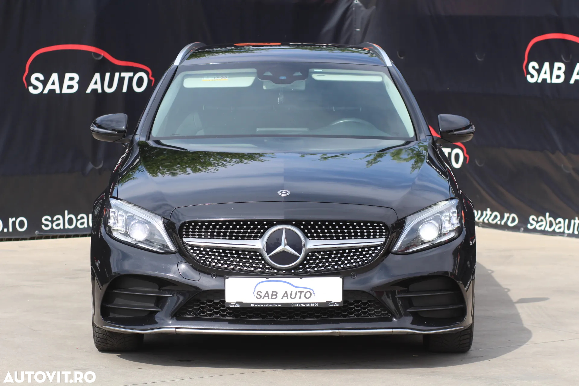 Mercedes-Benz C 220 d 4Matic T 9G-TRONIC - 2