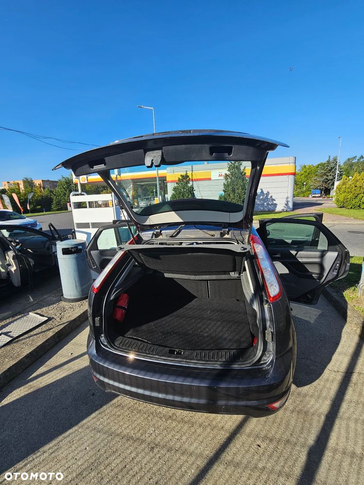 Ford Focus - 7
