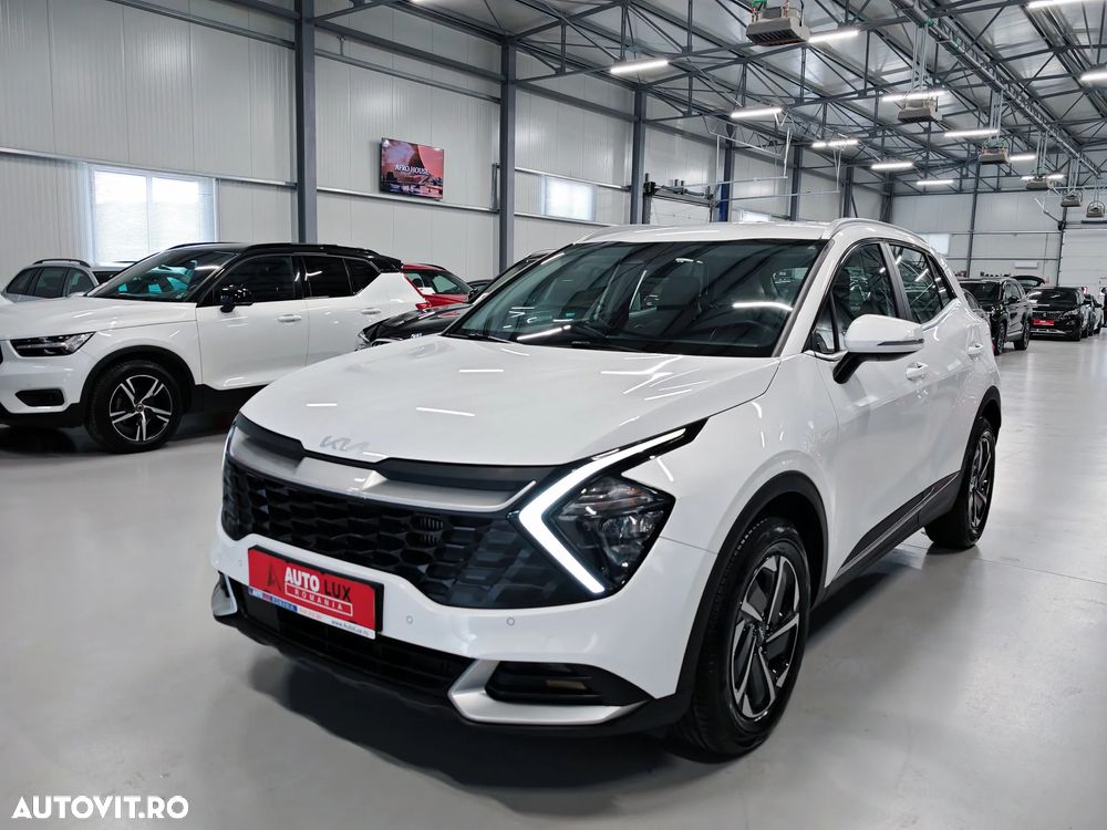 Kia Sportage 1.6 T-GDI HEV 6AT 4x2 Business Line - 29