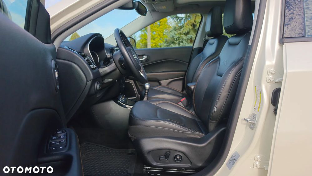 Jeep Compass 1.4 MultiAir Limited - 30