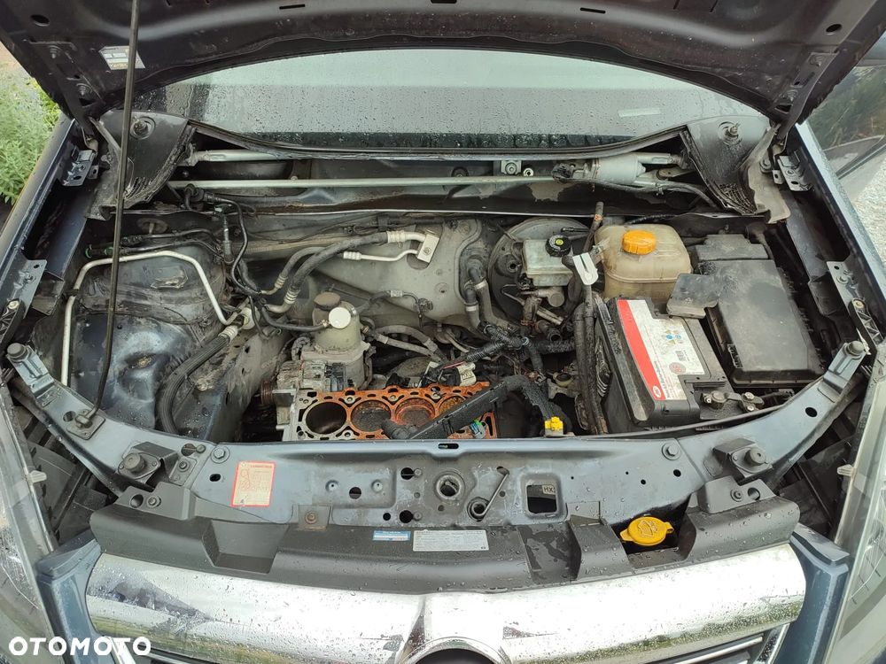 Opel Zafira - 7