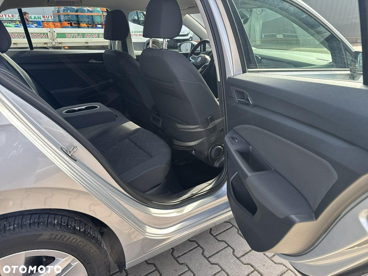 Volkswagen Golf VIII 1.5 eTSI EVO Life DSG - 17