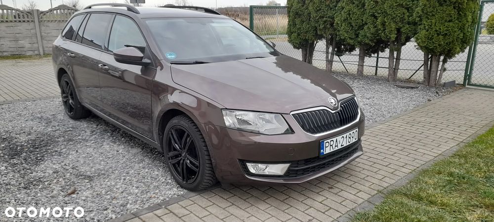 Skoda Octavia 1.6 TDI DPF Ambition Green tec - 1