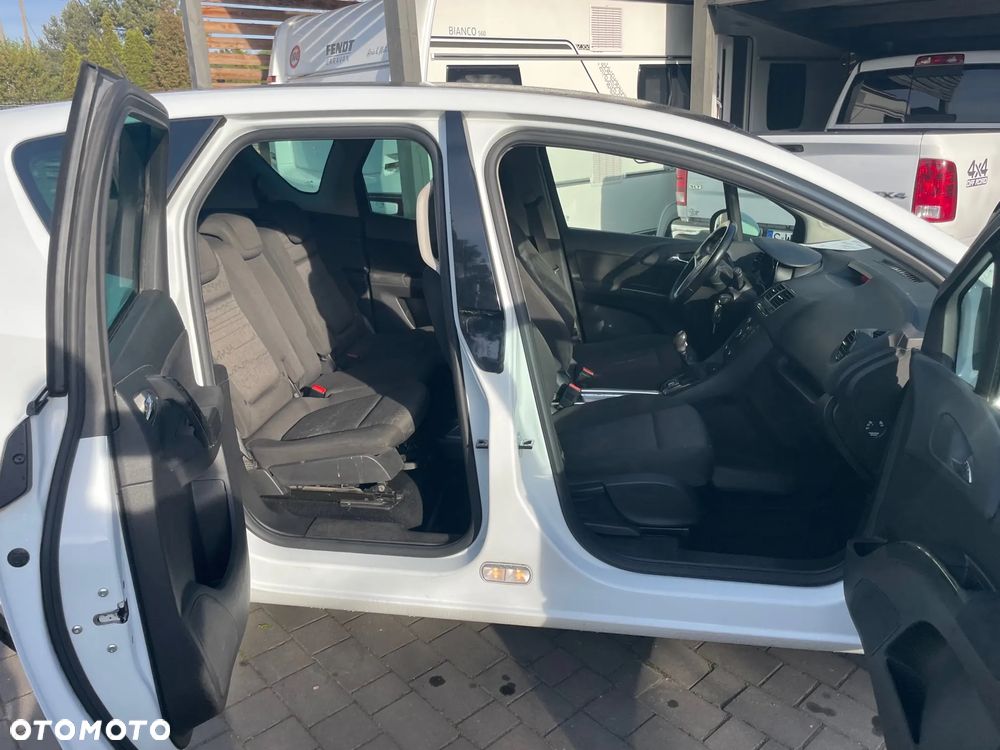 Opel Meriva - 10