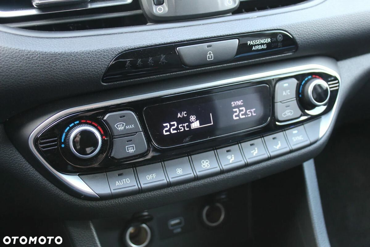Hyundai i30 1.0 T-GDI Smart - 19