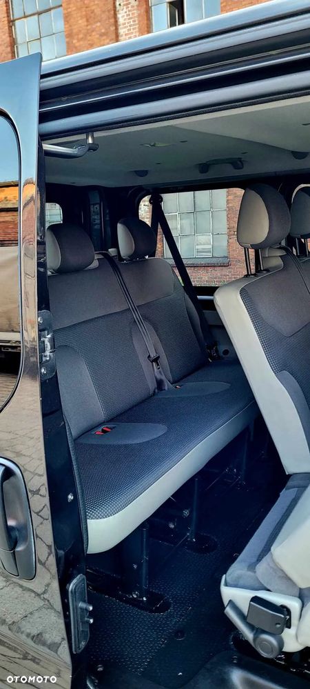 Opel Vivaro - 15