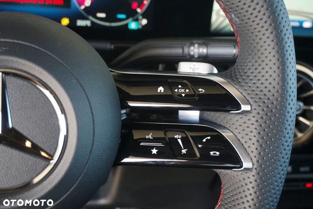 Mercedes-Benz GLA 200 mHEV AMG Line 7G-DCT - 9