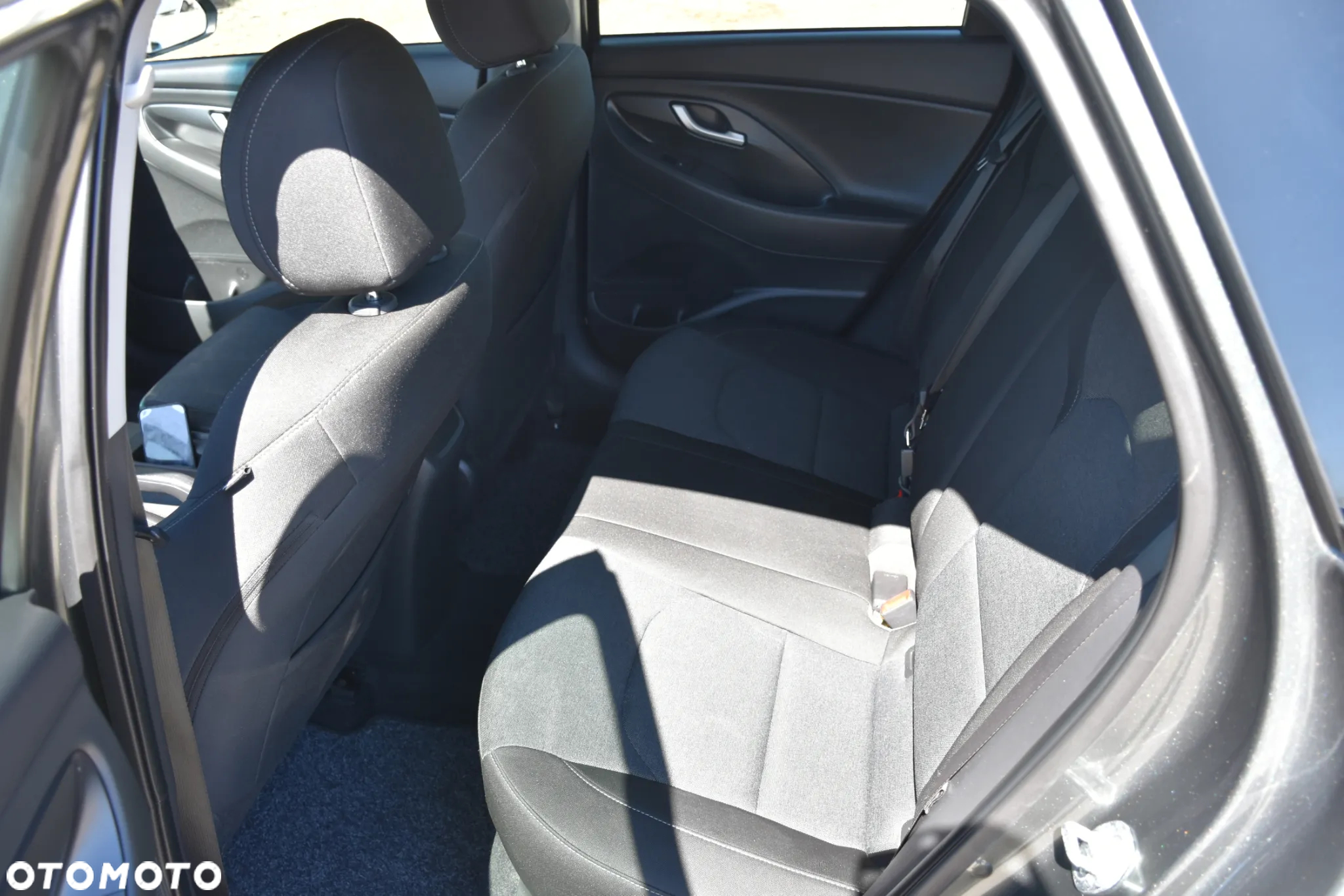 Hyundai i30 1.5 T-GDI 48V-Hybrid DCT EDITION 30 - 21