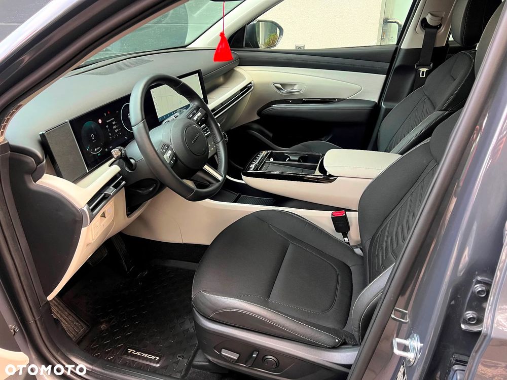 Hyundai Tucson - 24