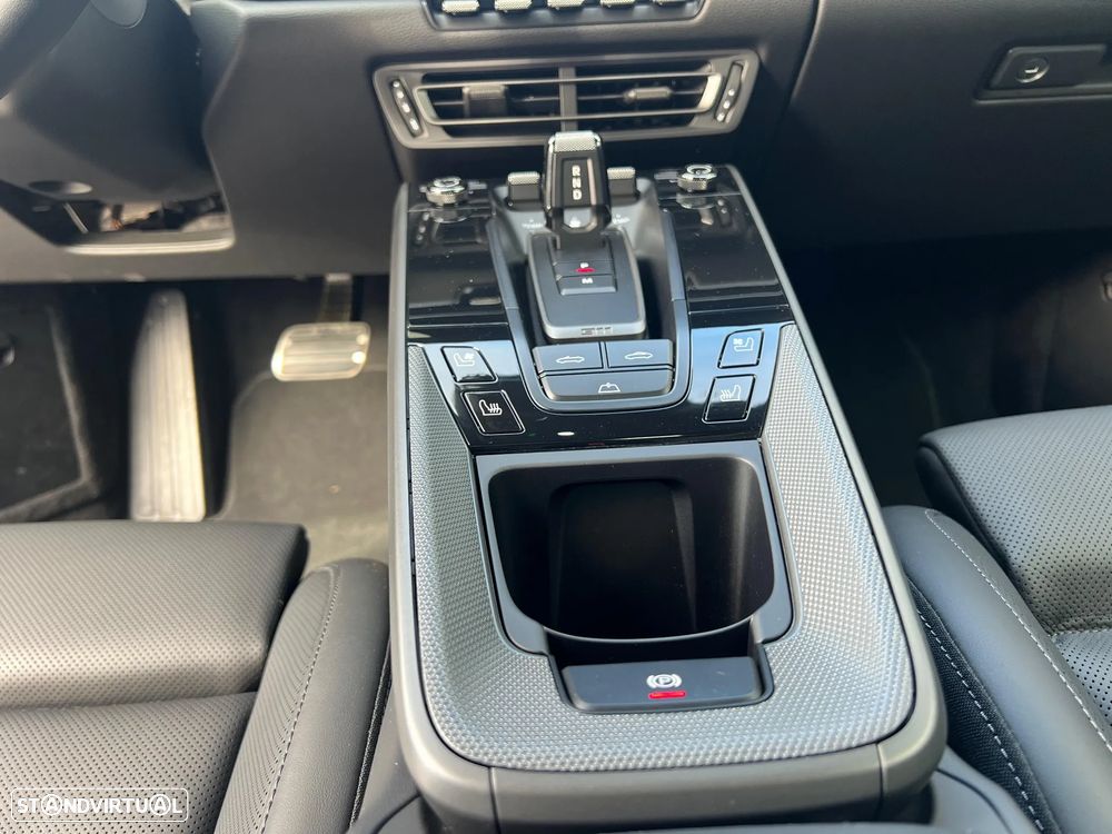 Porsche 911 (992) Carrera Cabriolet PDK - 30