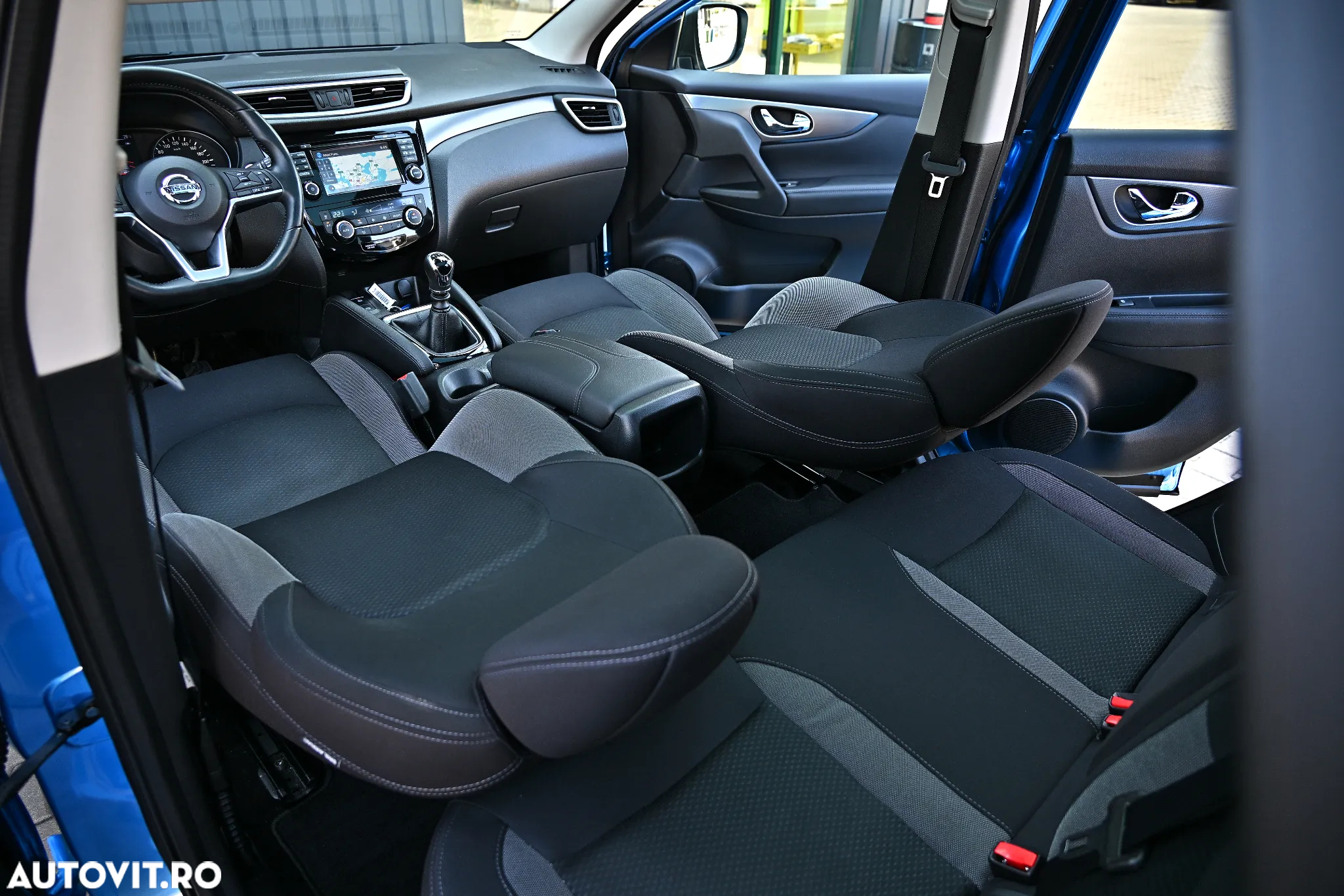 Nissan Qashqai 1.5 DCI N-CONNECTA - 9