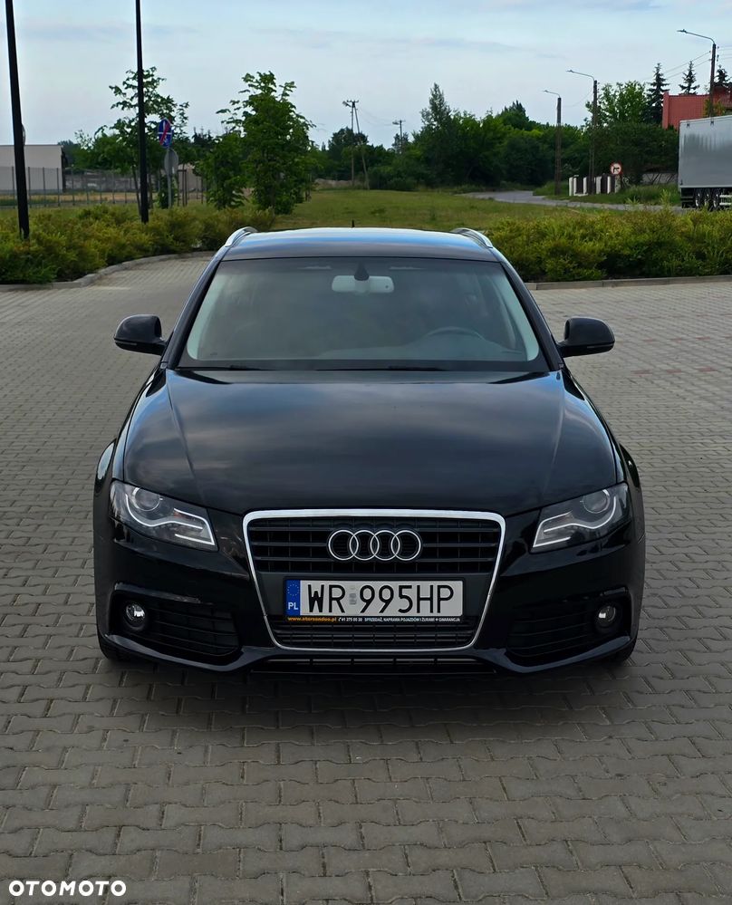 Audi A4 Avant - 11