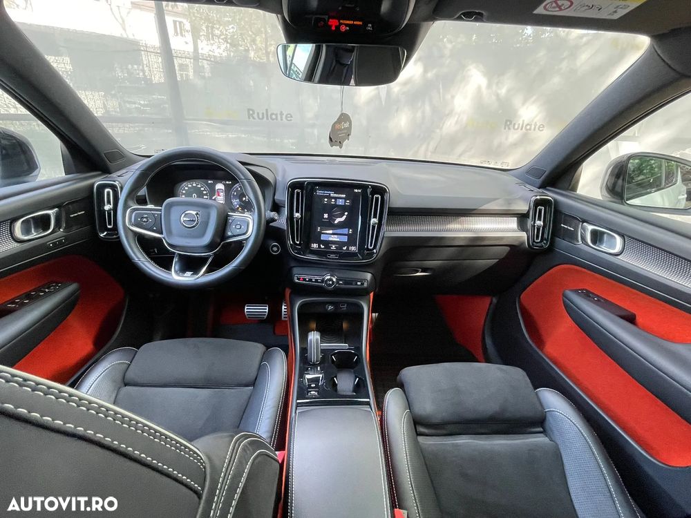 Volvo XC 40 T5 AWD R-Design - 14