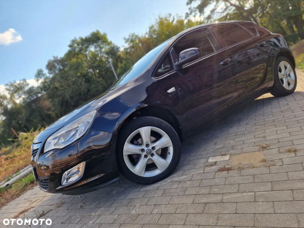 Opel Astra 1.4 Turbo Sport - 3