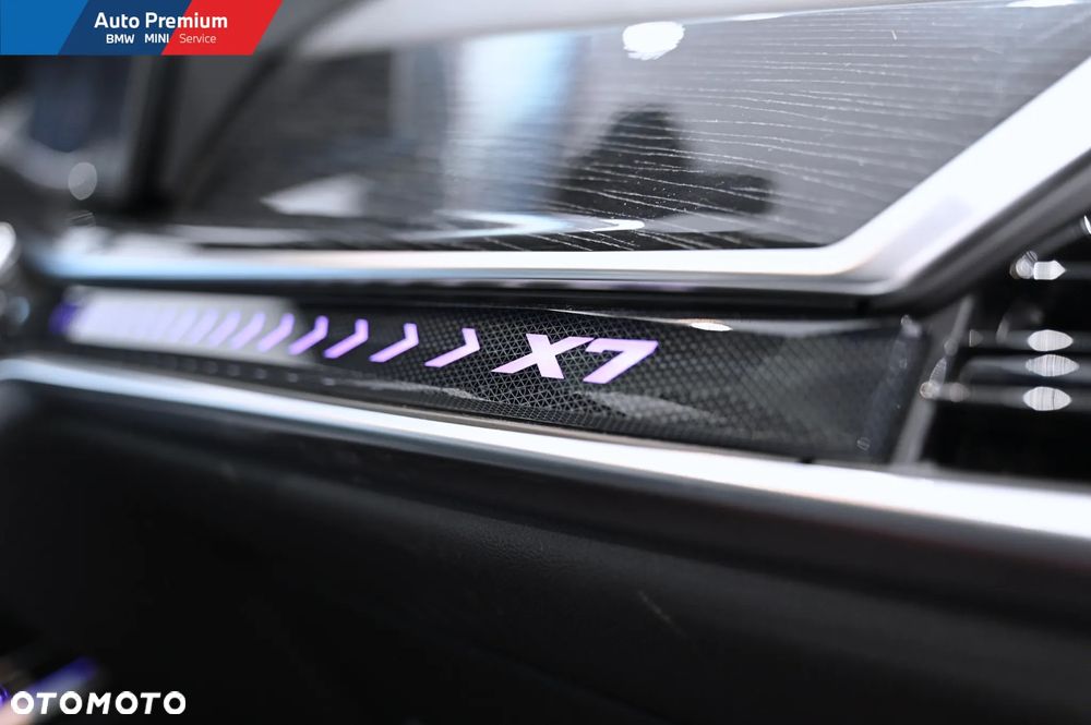 BMW X7 xDrive40d - 25
