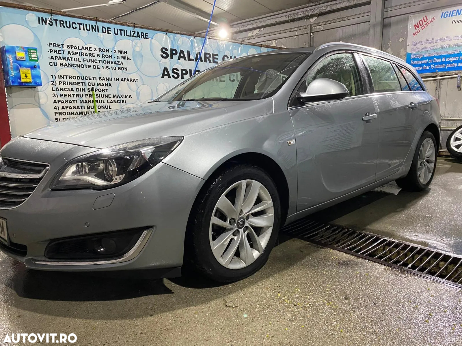 Opel Insignia 2.0 CDTI Sports Tourer Edition - 22