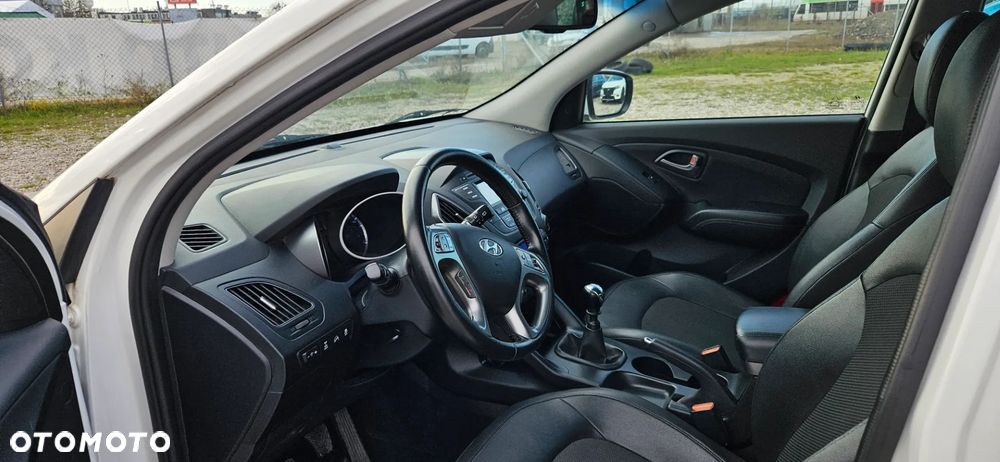 Hyundai ix35 2.0 CRDi Comfort 4WD - 18