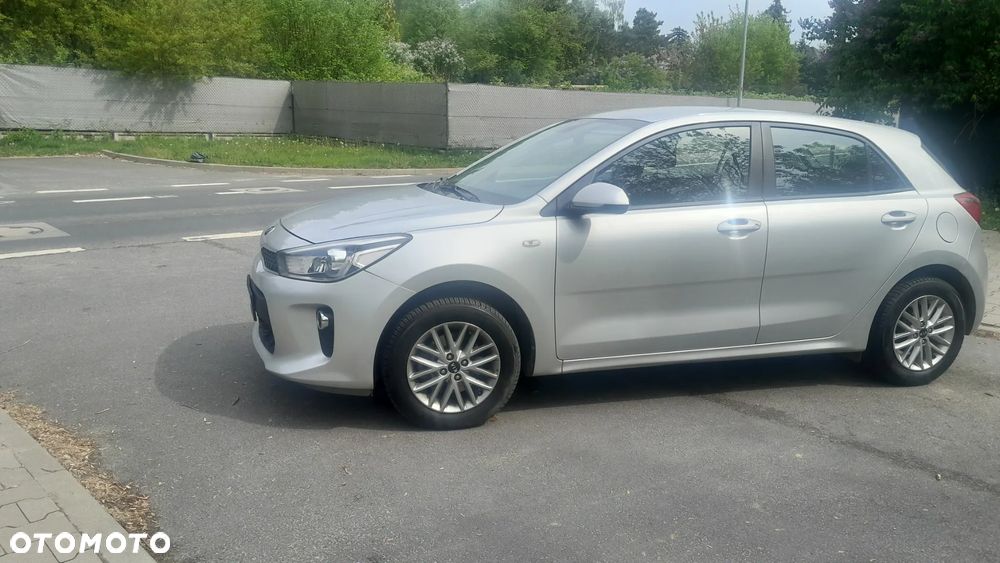 Kia Rio 1.0 T-GDI 100 Spirit - 4
