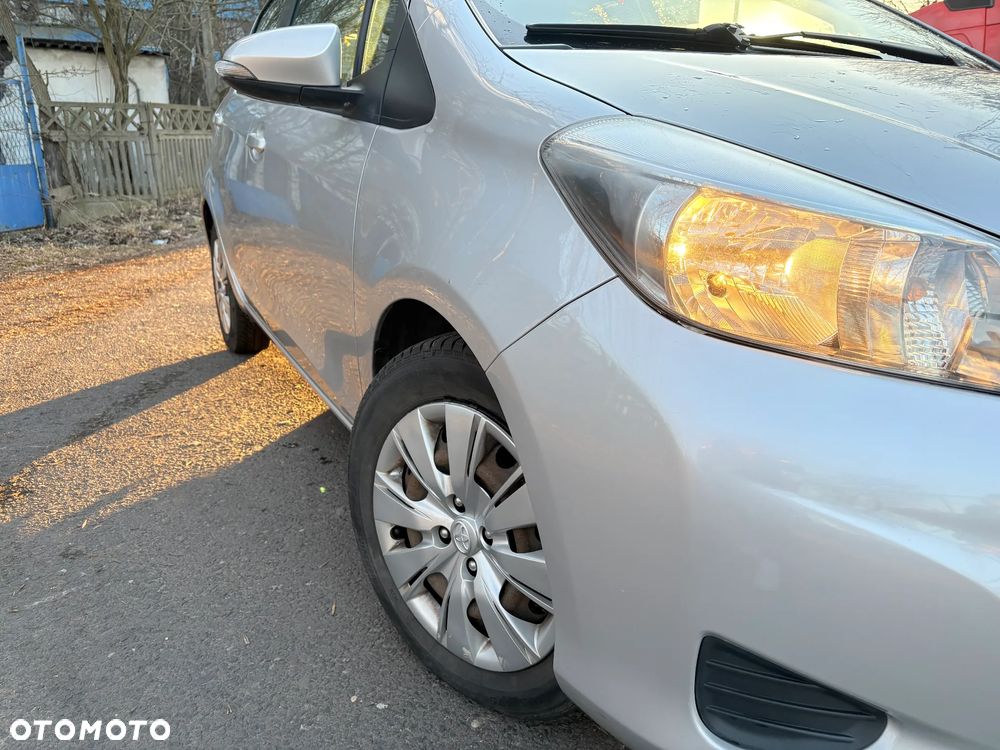 Toyota Yaris 1.0 Premium - 7