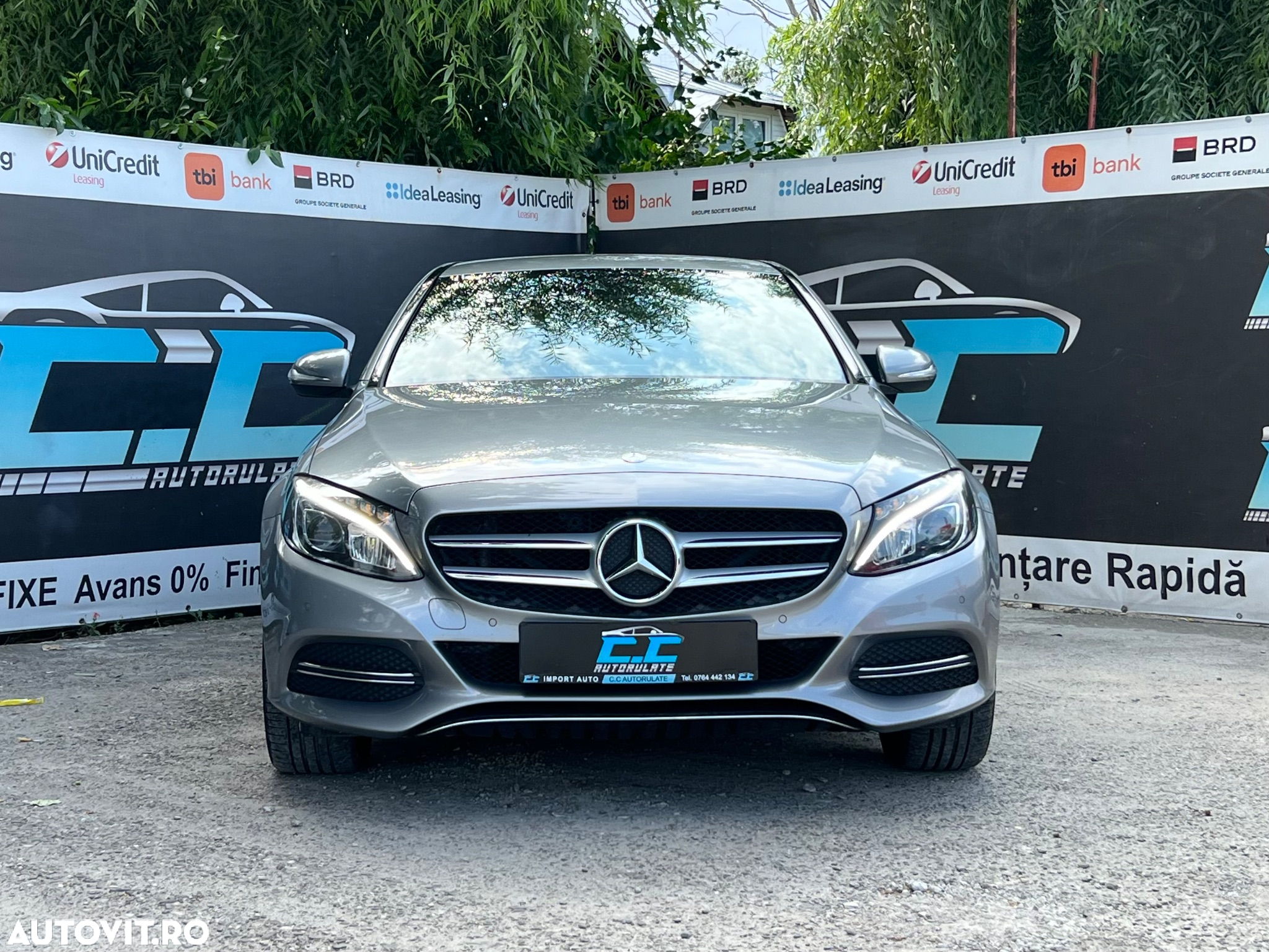 Mercedes-Benz C 220 d T 9G-TRONIC Avantgarde - 2
