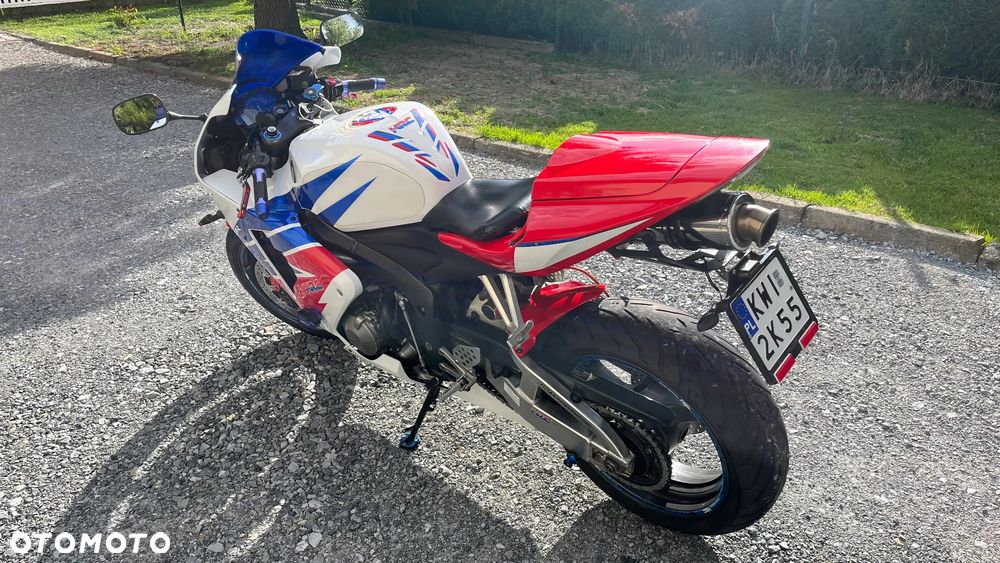 Honda CBR - 9