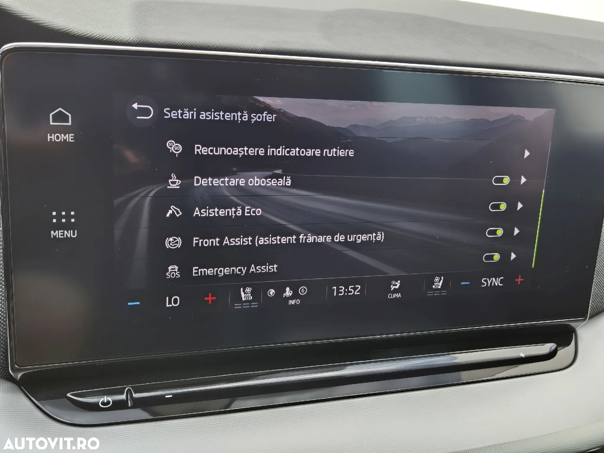 Skoda Octavia Combi 2.0 TDI DSG Style - 28