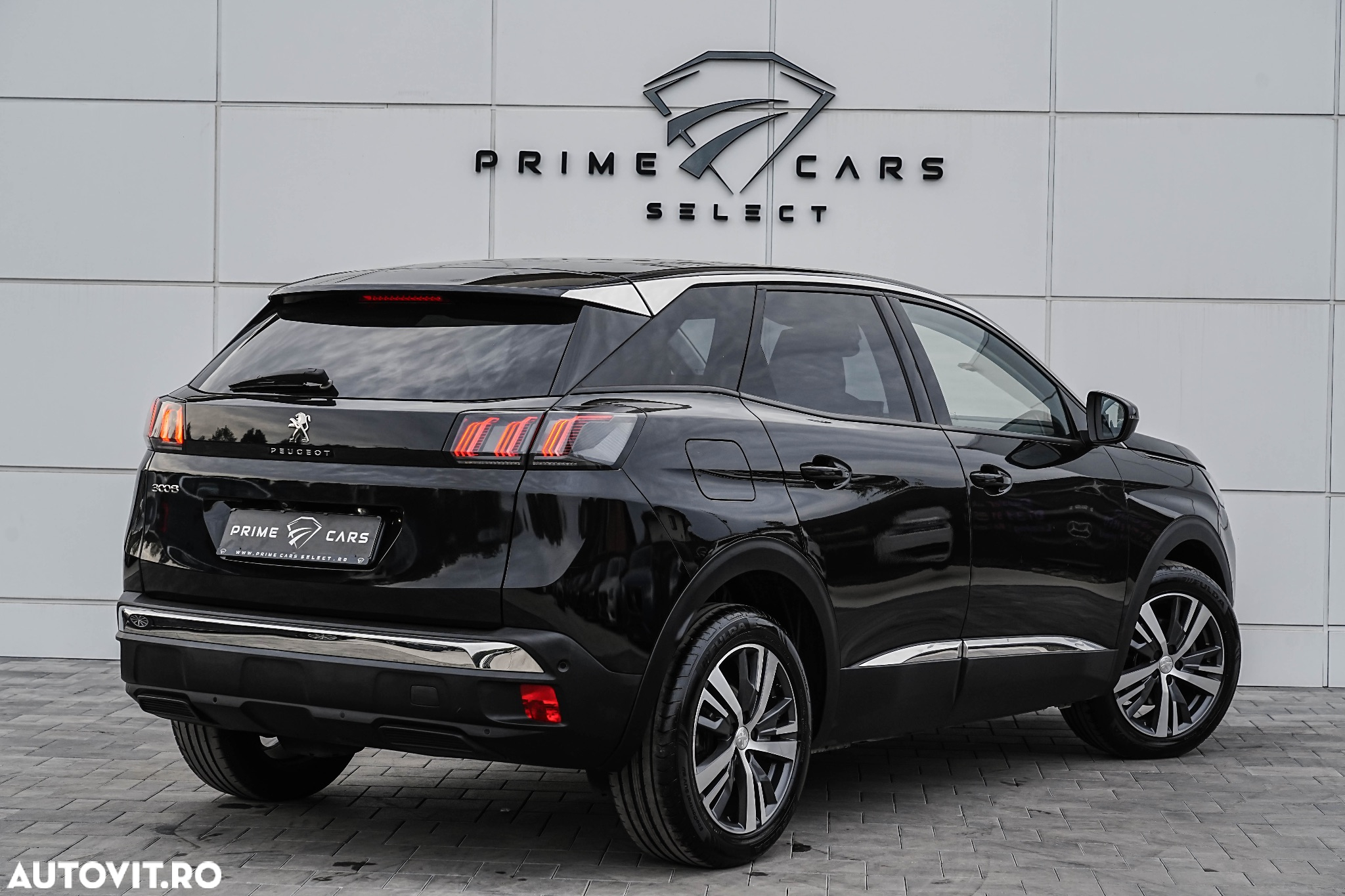 Peugeot 3008 1.5 BlueHDI 130 EAT8 Allure Pack - 4