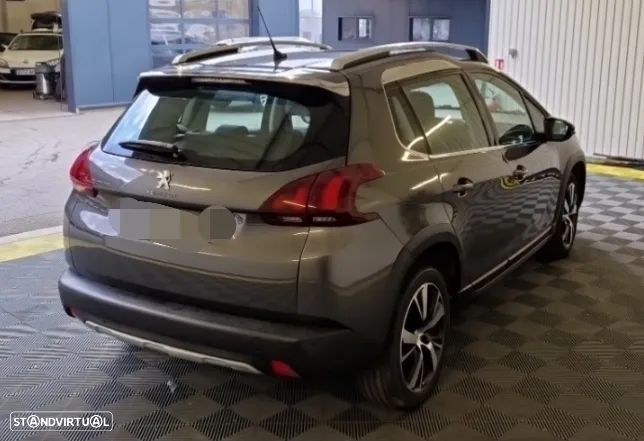 Peugeot 2008 BlueHDi FAP 120 STOP & START Crossway - 14