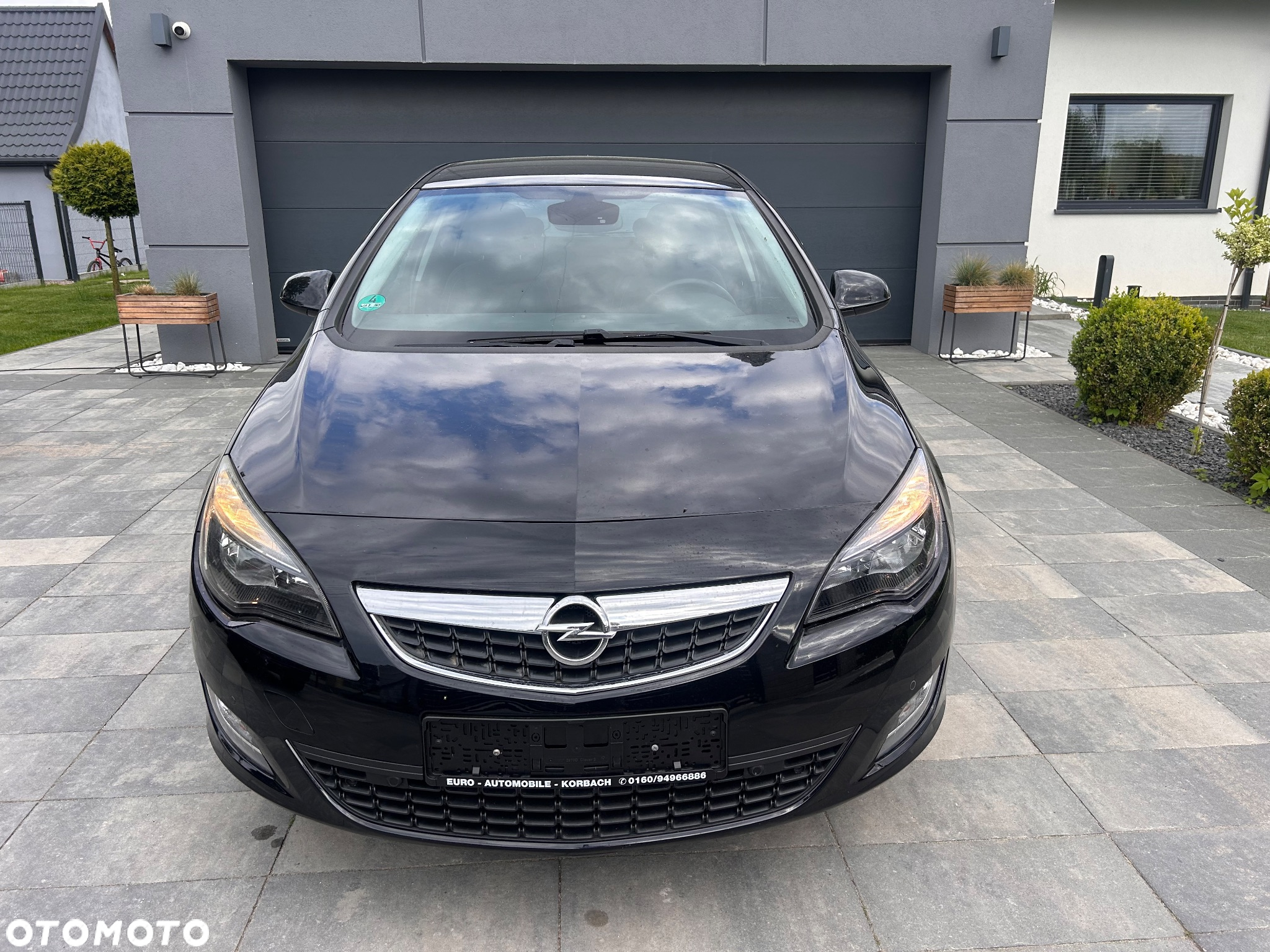 Opel Astra 1.6 Automatik Design Edition - 10