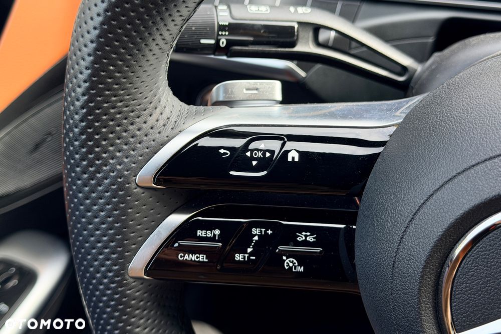 Mercedes-Benz Klasa C ver-200-d-mhev-amg - 8