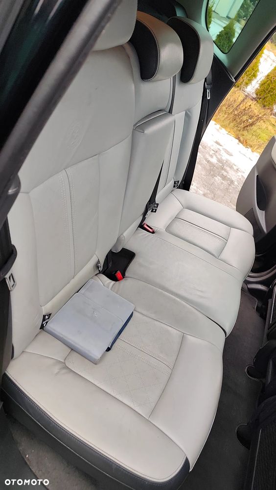 Peugeot 3008 HDi FAP 165 Automatik Allure - 36