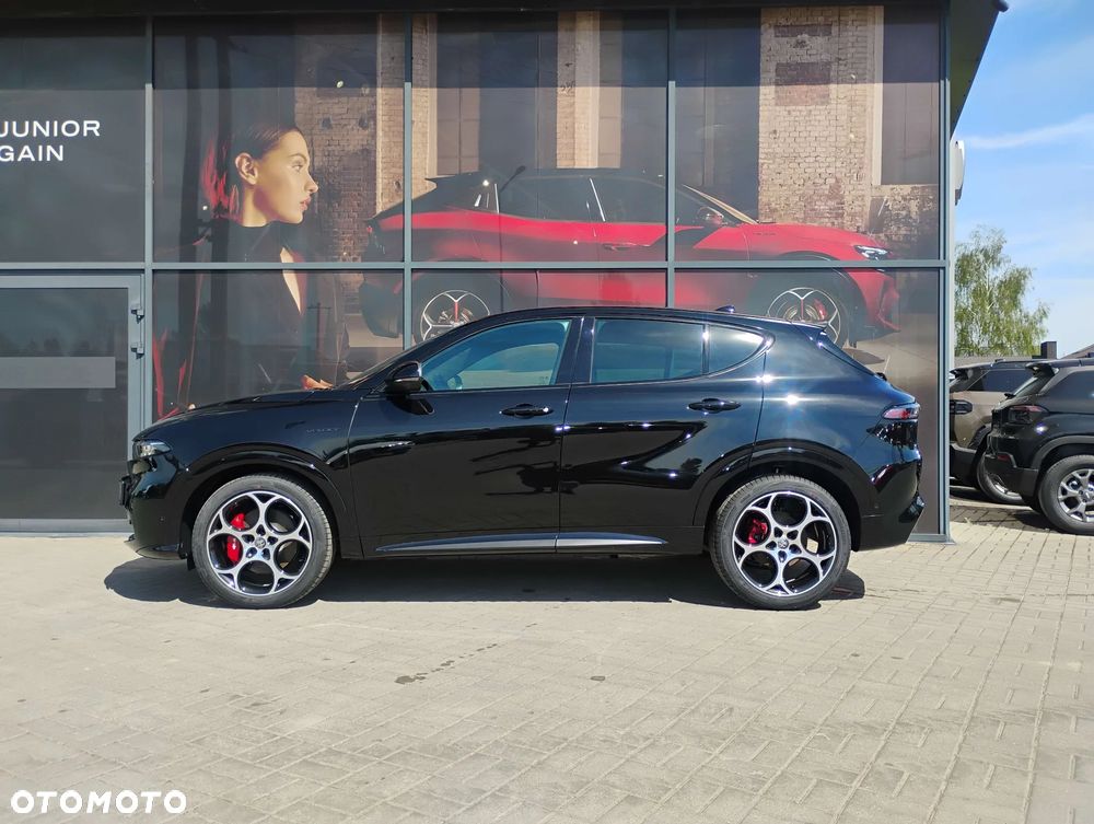 Alfa Romeo Tonale 1.5 T4 GSE mHEV Veloce DCT - 2
